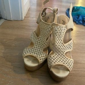 Lucky Brand Crochet Off White Wedges